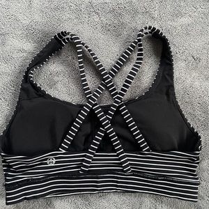 Lululemon energy bra, size 6